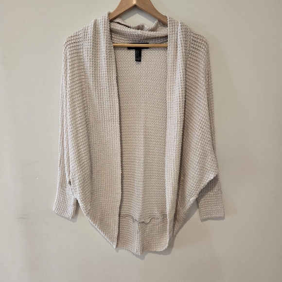 BNWOT Forever21 beige tan popcorn knit batwing dolman cardigan small - Picture 1 of 10